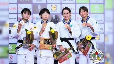 Бронзовые медали и надежды на Олимпиаду: монгольские спортсмены на турнире Гран-при